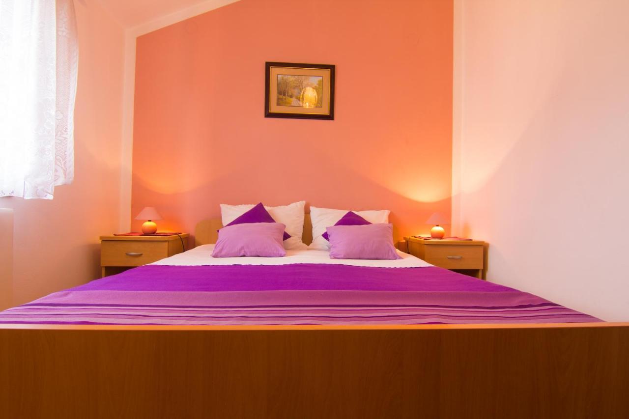 Apartments Dario Krk Town Zewnętrze zdjęcie